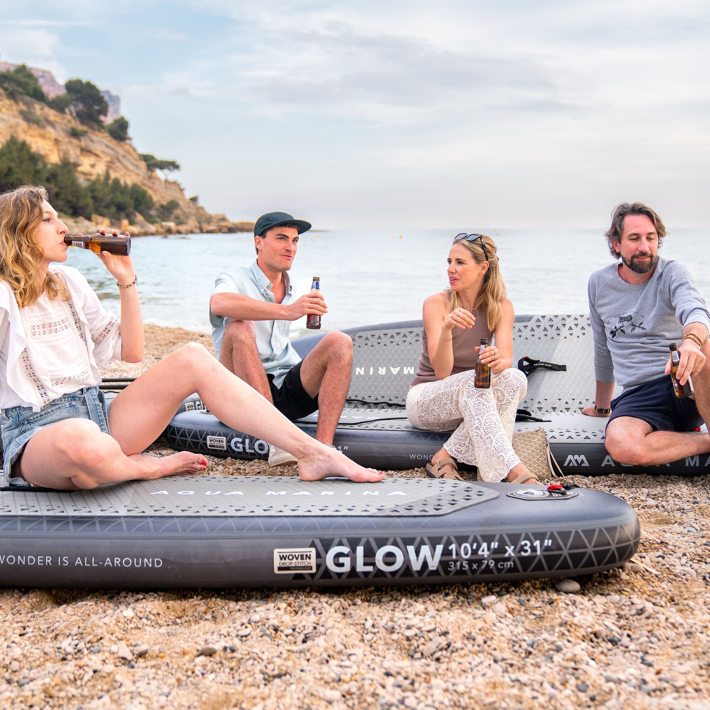Aqua Marina - GLOW 10'4" iSUP polyvalent avec système d'éclairage ambiant