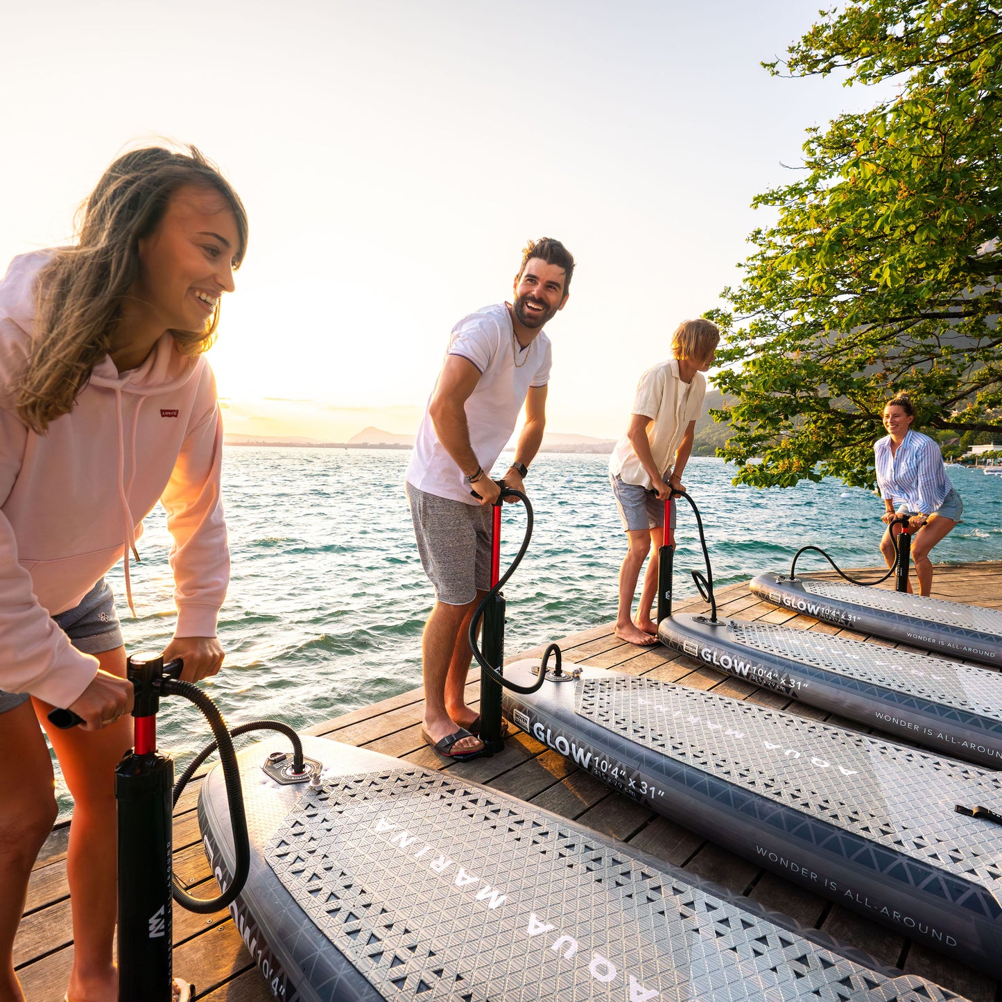 Aqua Marina - GLOW 10'4" iSUP polyvalent avec système d'éclairage ambiant