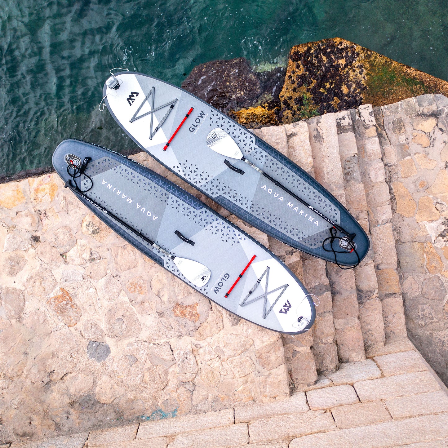 Aqua Marina - GLOW 10'4" iSUP polyvalent avec système d'éclairage ambiant