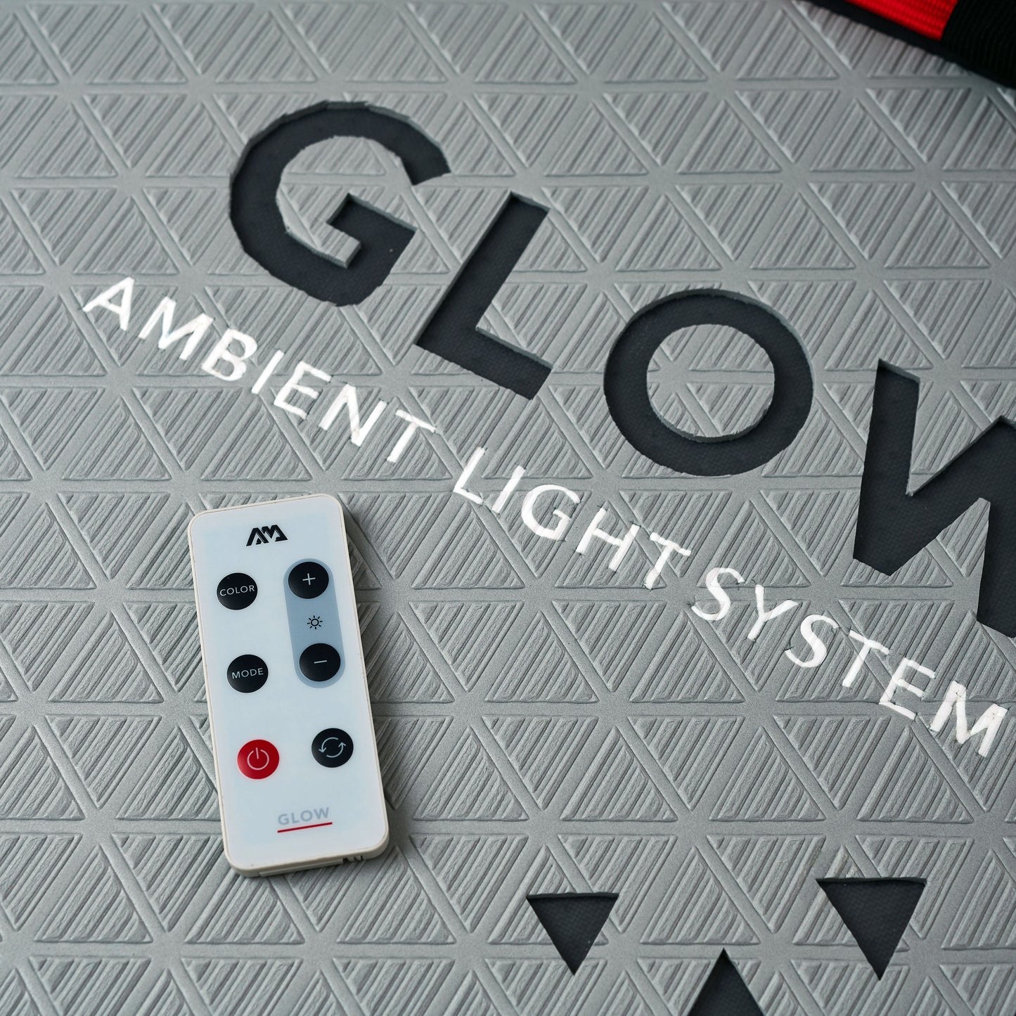 Aqua Marina - GLOW 10'4" iSUP polyvalent avec système d'éclairage ambiant