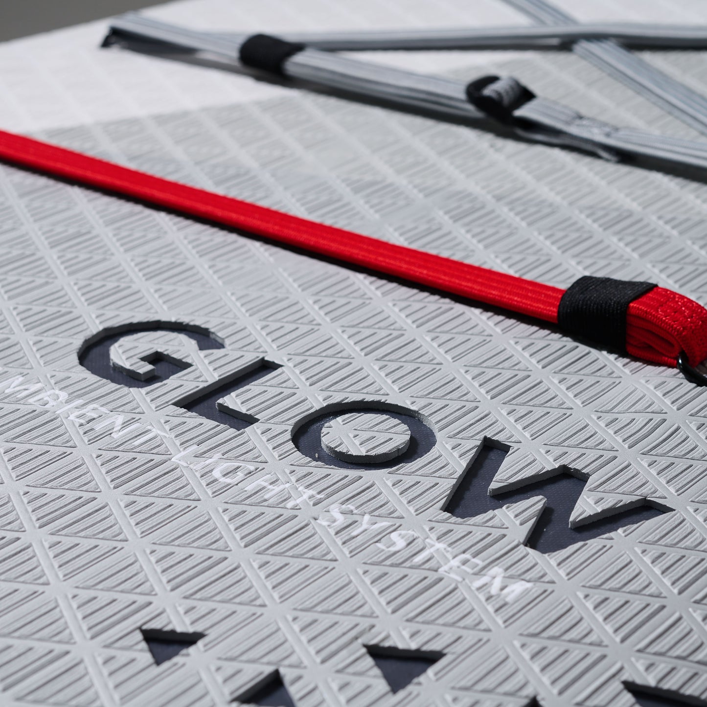 Aqua Marina - GLOW 10'4" iSUP polyvalent avec système d'éclairage ambiant