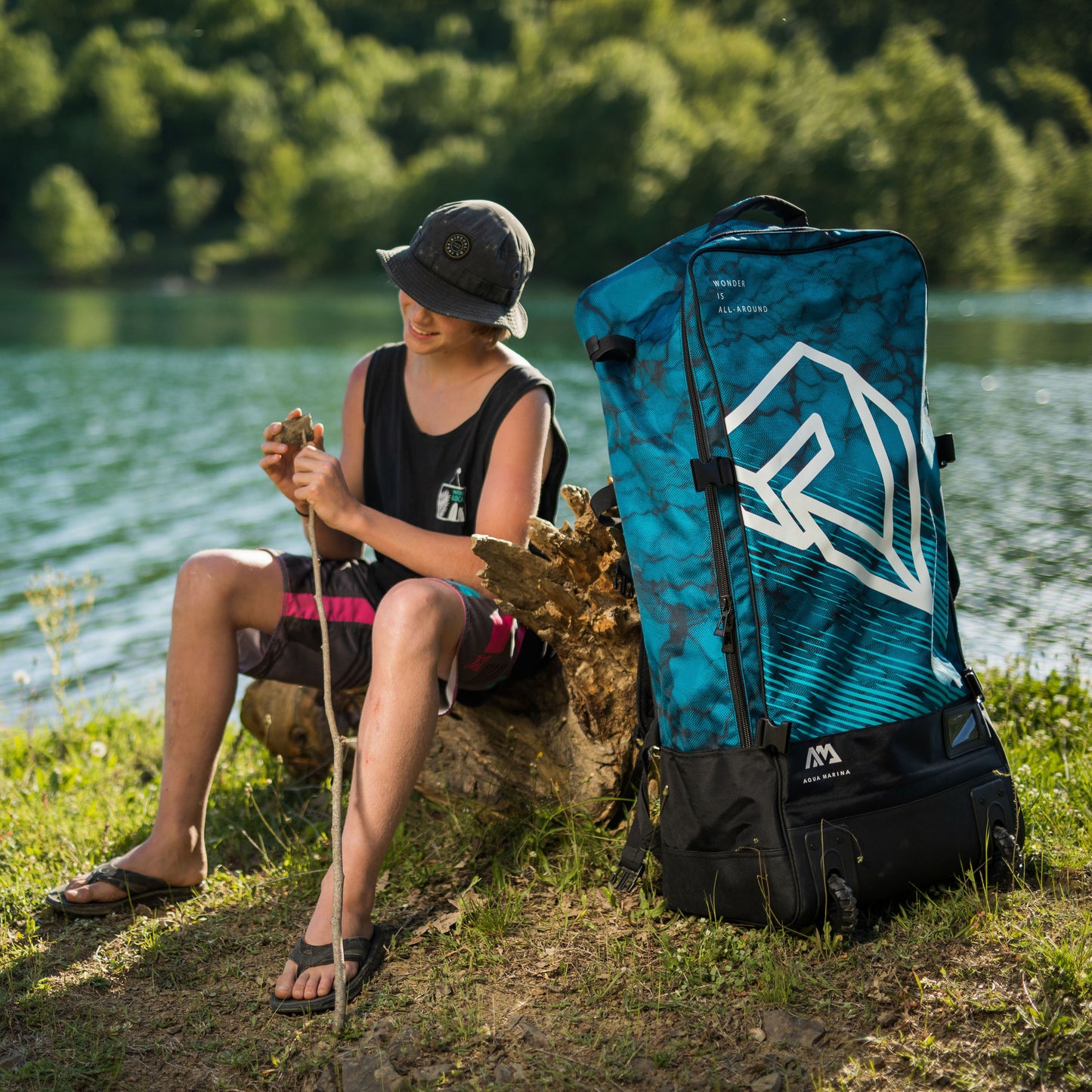 Aqua Marina - Premium Luggage Bag - (Blueberry) with rolling wheel 132L