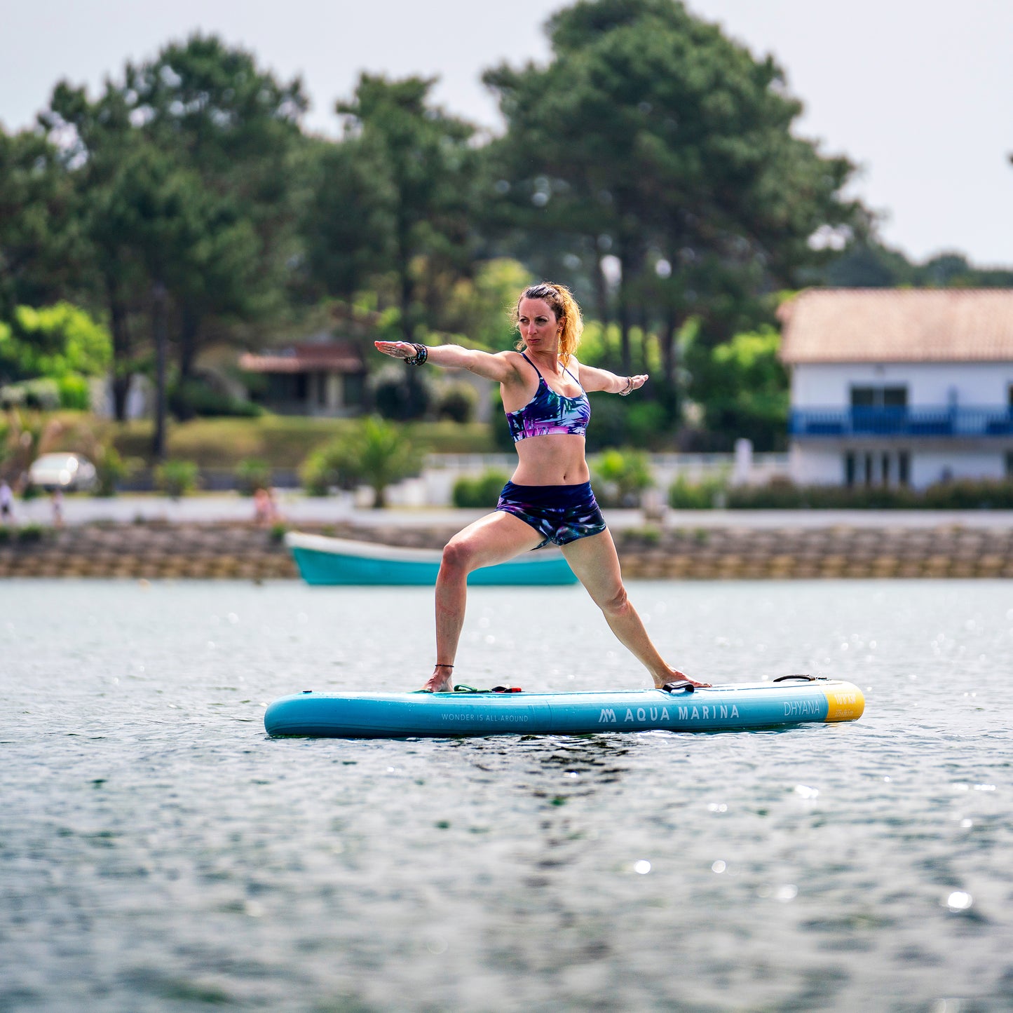 Aqua Marina - Planche de stand up paddle gonflable DHYANA Fitness 10' 8" (iSup)