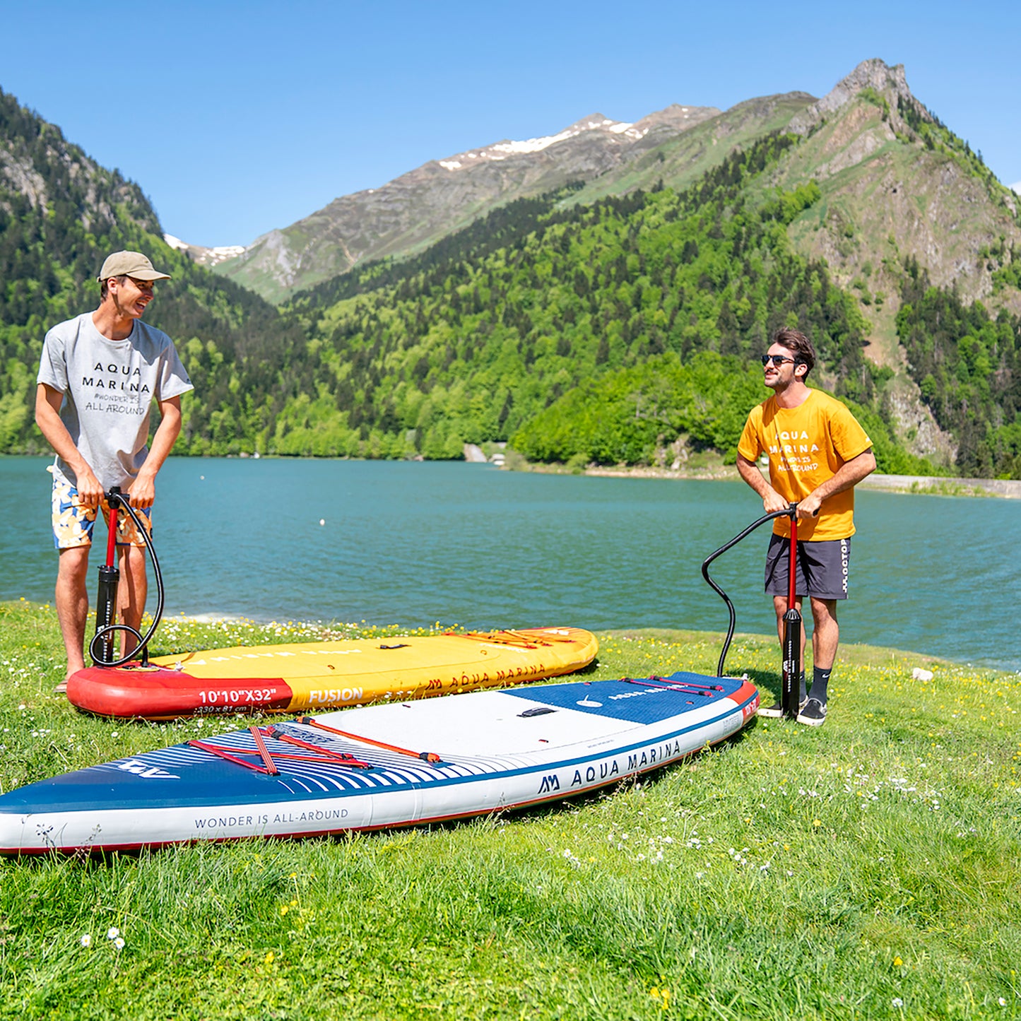 Aqua Marina - Planche de stand up paddle gonflable HYPER Touring 12' 6" (iSup)