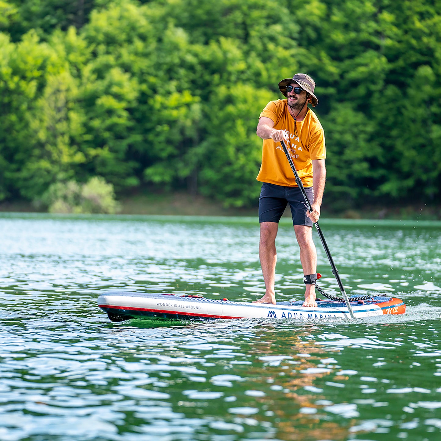 Aqua Marina - Planche de stand up paddle gonflable HYPER Touring 12' 6" (iSup)